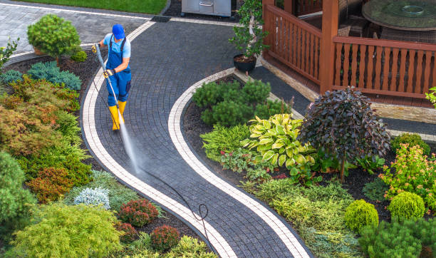 Why Choose Our Certified Pressure Washing Experts for Your Project Needs in Poulsbo, WA?